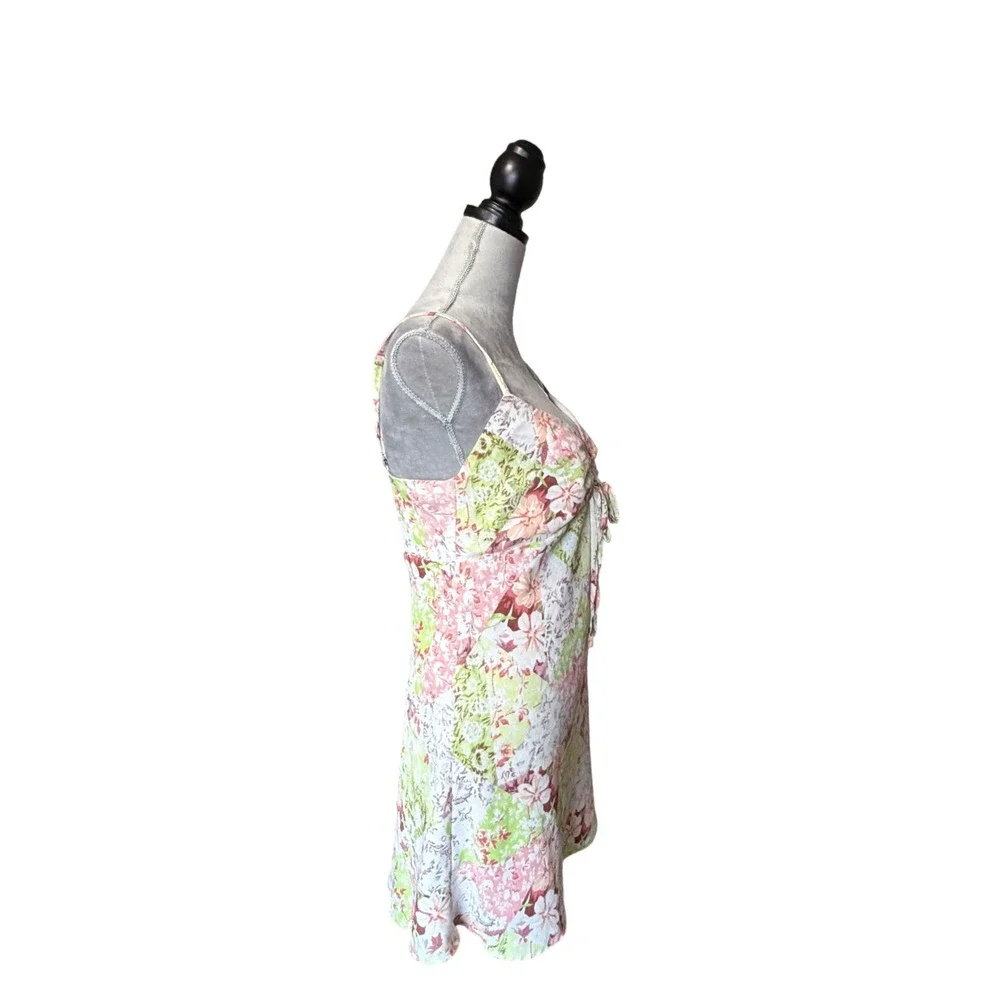 Forever 21‎ Floral Patchwork Mini Dress Pink DO NOT BUY